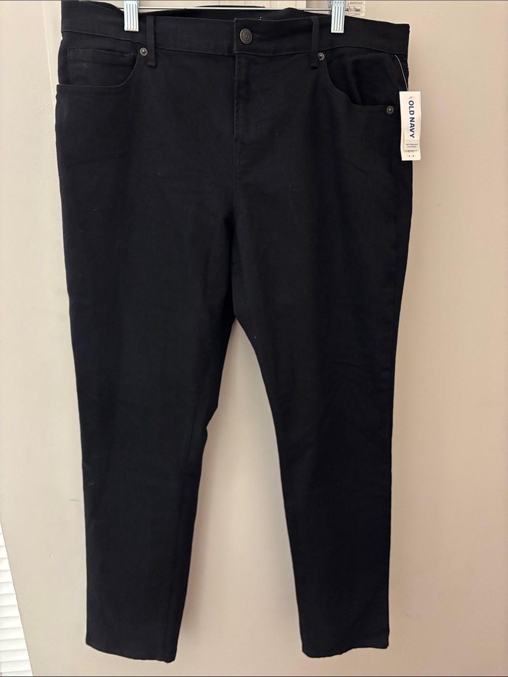 Old Navy Jeans Womens 14s Black Denim Curvy Straight Mid Rise jeans NWT
